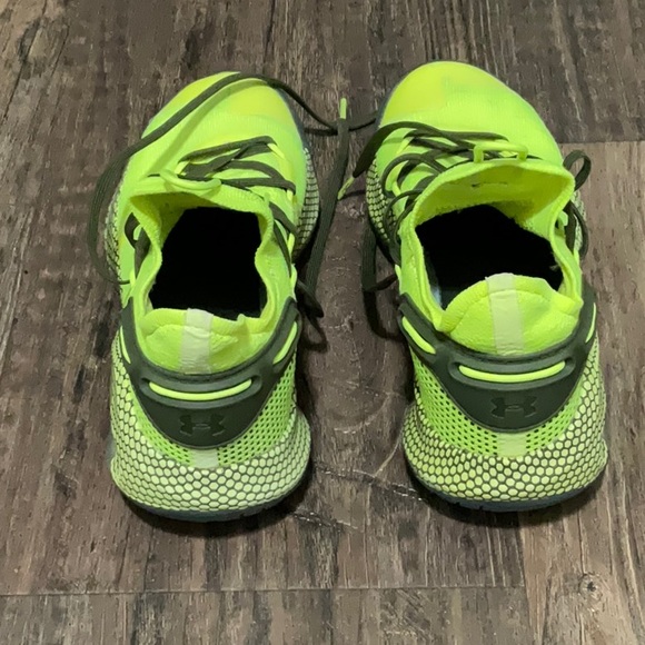 Under Armour curry 6 basketball shoes size 5.5Y - Picture 2 of 9